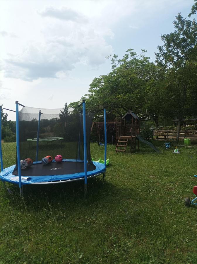 7-Gite-7 Personnes Au Coeur De La Nature /Piscine Saint-Aubin-de-Nabirat Esterno foto